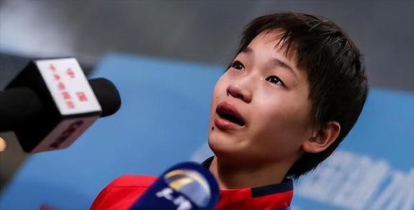 全红婵行将复出比赛，粉丝柔软如潮，指摘区却成了“战场”！